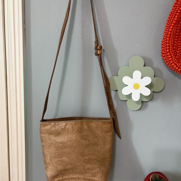 Sharif Brown Leather Crossbody Bag - Picture 2 of 10